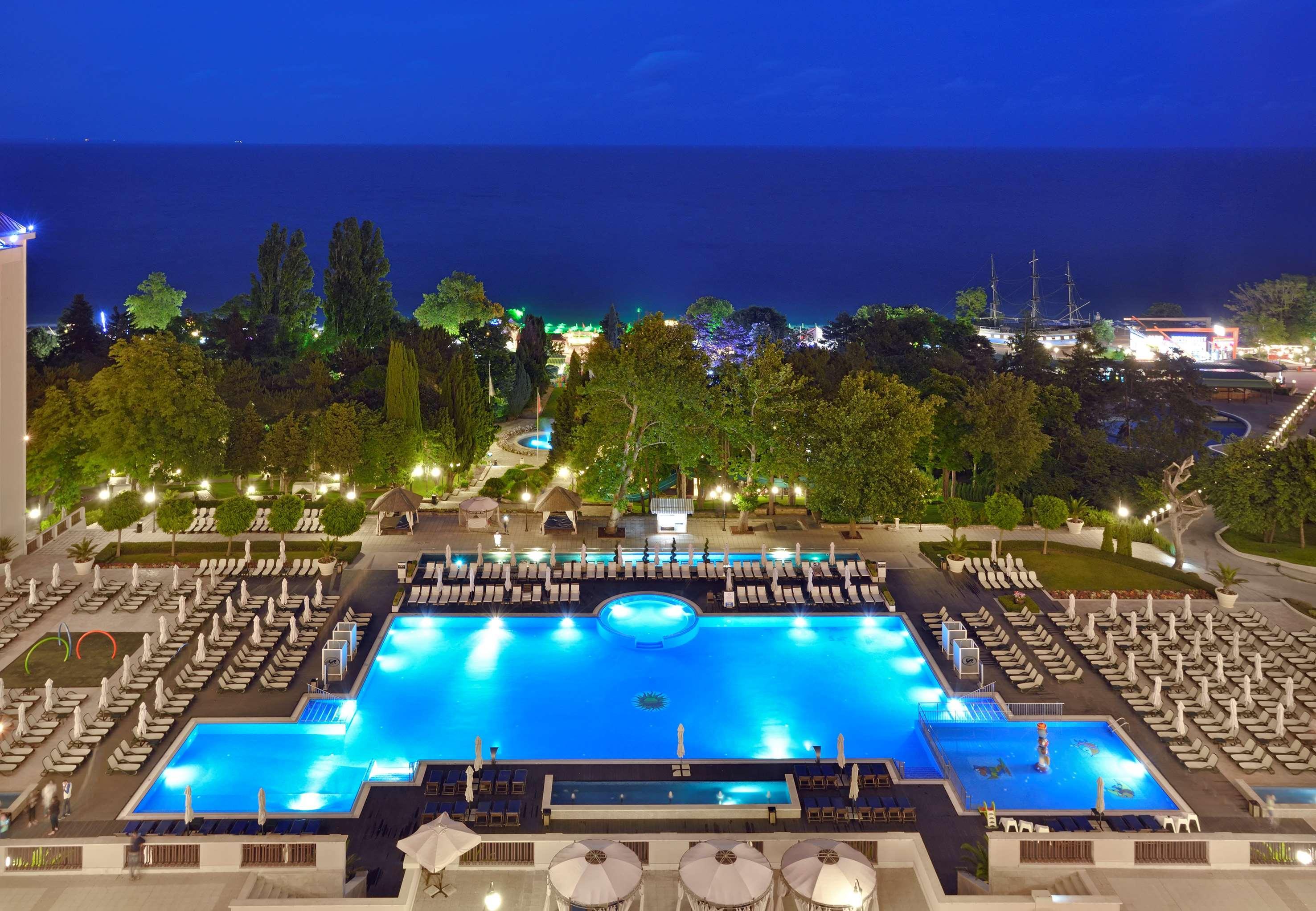 Marina Grand Beach Hotel Golden Sands Bagian luar foto