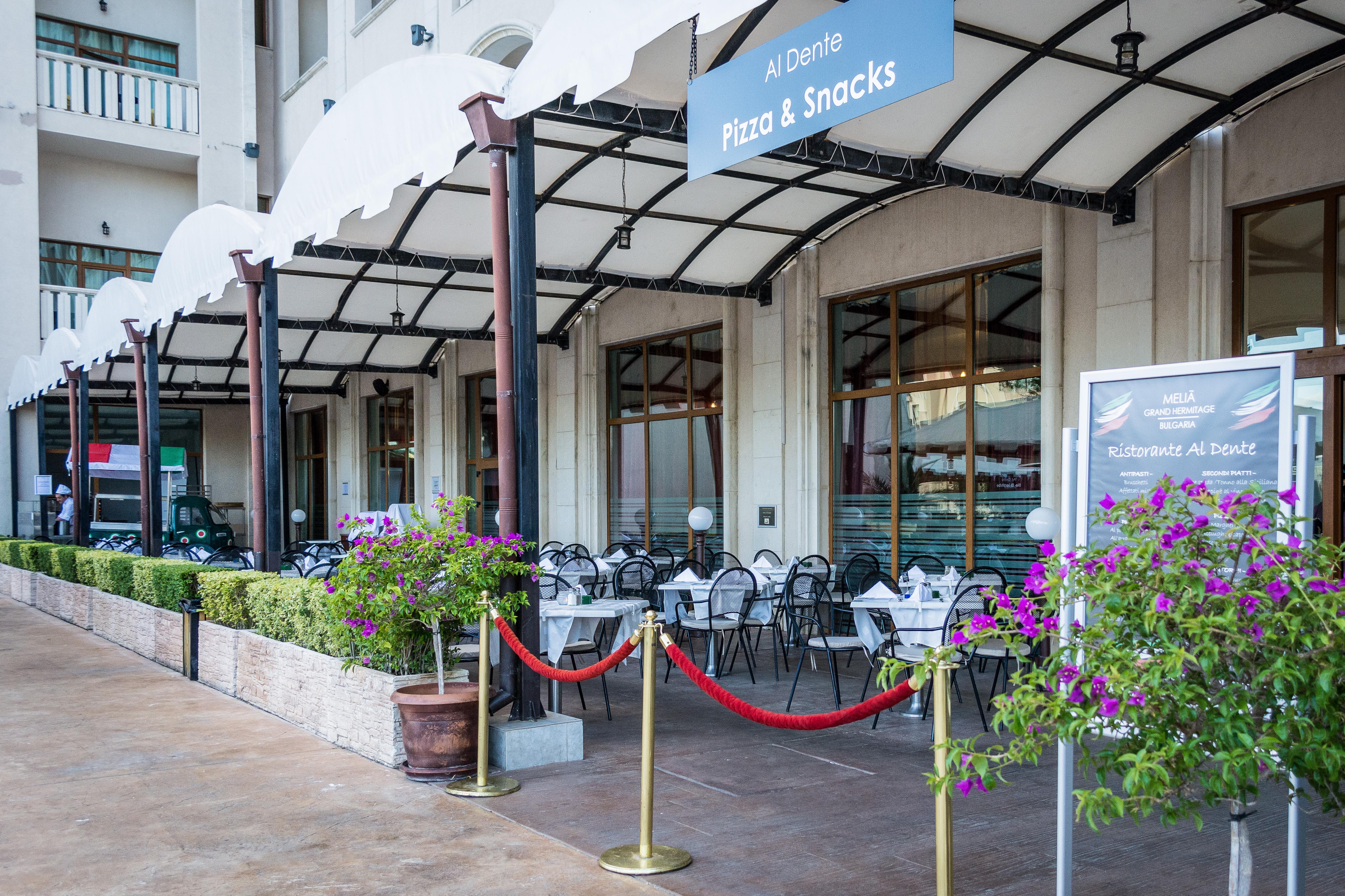 Marina Grand Beach Hotel Golden Sands Bagian luar foto
